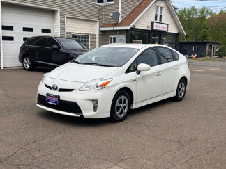 Used 2015 Toyota Prius Four image 1