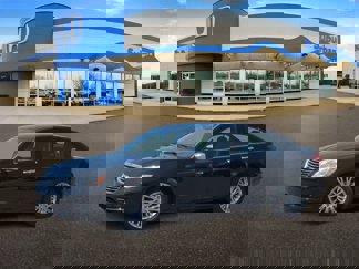 Used 2011 Chrysler 200 Limited image 1