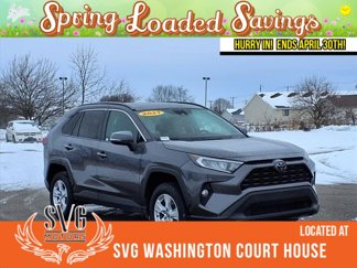 Used 2021 Toyota RAV4 XLE image 1