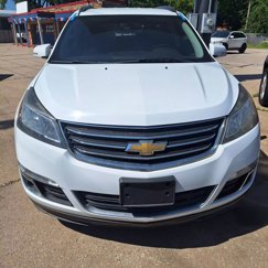 Used 2017 Chevrolet Traverse LT image 1