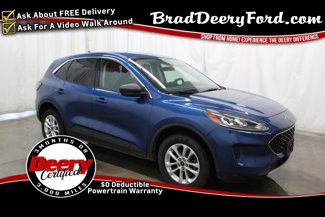 Used 2022 Ford Escape SE image 1