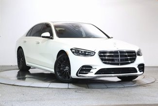 Used 2023 Mercedes-Benz S 580 4MATIC Sedan w/ AMG Line image 1