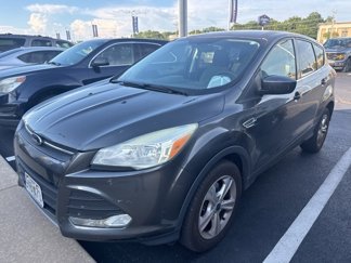 Used 2016 Ford Escape SE image 1