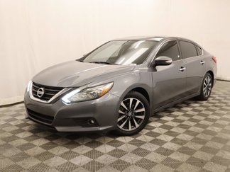 Used 2017 Nissan Altima 2.5 SL w/ 2.5 Technology Package image 1