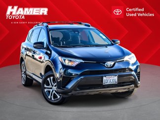 Used 2018 Toyota RAV4 LE image 1