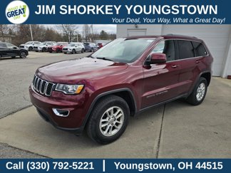 Used 2020 Jeep Grand Cherokee Laredo image 1