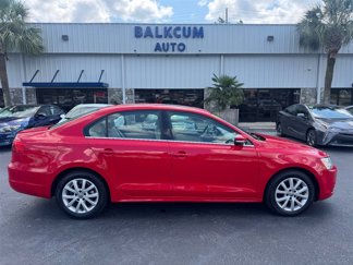 Used 2014 Volkswagen Jetta SE image 1