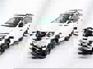Used 2020 Nissan Pathfinder SL image 1