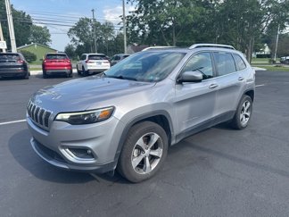 Used 2020 Jeep Cherokee Limited image 1