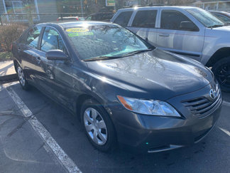 Used 2009 Toyota Camry LE image 1