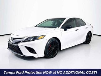 Used 2020 Toyota Camry SE image 1