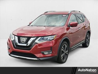 Used 2017 Nissan Rogue SL image 1