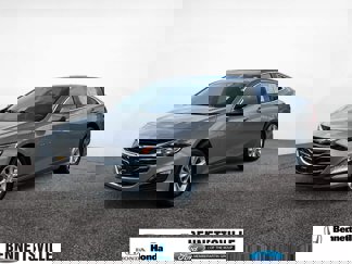 Used 2024 Chevrolet Malibu LT image 1