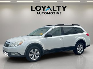 Used 2011 Subaru Outback 2.5i Limited image 1
