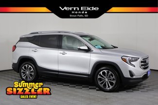 Used 2021 GMC Terrain SLT w/ Infotainment Package II image 1