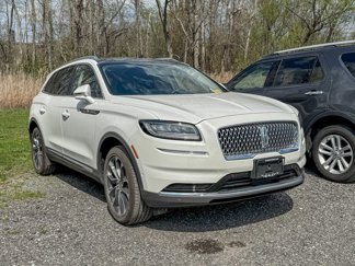 Used 2022 Lincoln Nautilus Reserve w/ Equipment Group 201A image 1