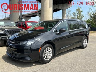 Certified 2018 Chrysler Pacifica Touring w/ Security Group image 1