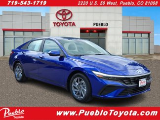 Used 2024 Hyundai Elantra SEL image 1