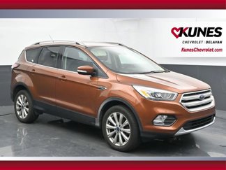 Used 2017 Ford Escape Titanium image 1