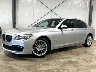 Used 2013 BMW 750Li image 1