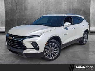 Used 2023 Chevrolet Blazer Premier image 1