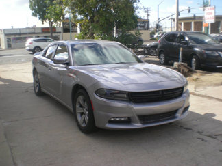 Used 2015 Dodge Charger SXT image 1
