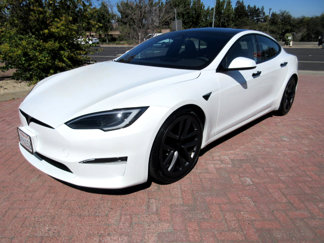 Used 2024 Tesla Model S image 1
