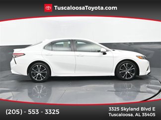 Used 2019 Toyota Camry SE image 1