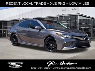 Used 2020 Toyota Camry XLE video 1