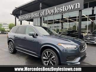 Used 2021 Volvo XC90 T6 Momentum w/ Advanced Package image 1