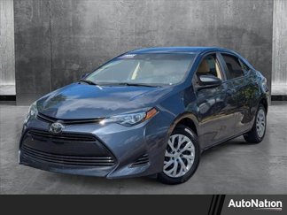Used 2019 Toyota Corolla LE image 1