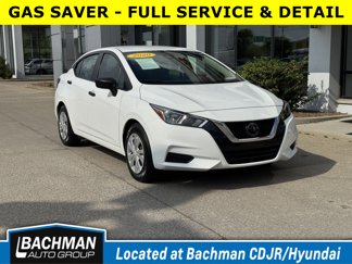 Used 2020 Nissan Versa S image 1