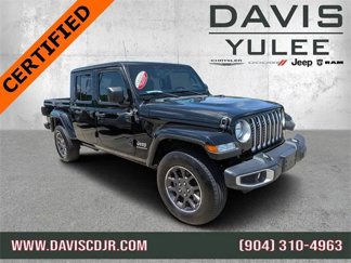 Certified 2023 Jeep Gladiator Overland image 1