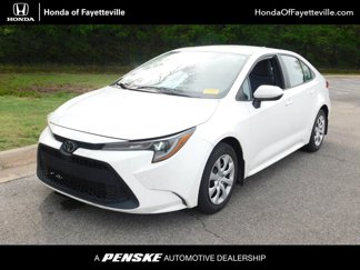 Used 2020 Toyota Corolla LE image 1