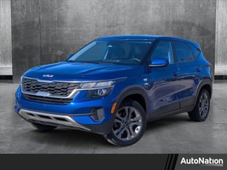 Used 2023 Kia Seltos LX image 1