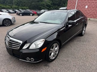 Used 2011 Mercedes-Benz E 350 4MATIC Sedan image 1