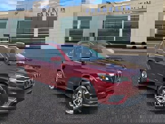 Used 2020 Jeep Cherokee Latitude Plus image 1
