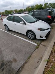Used 2018 Toyota Corolla LE image 1
