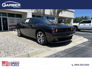 Used 2016 Dodge Challenger SXT Plus image 1