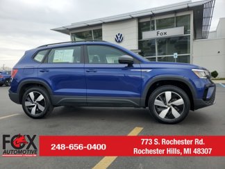 Used 2024 Volkswagen Taos S image 1
