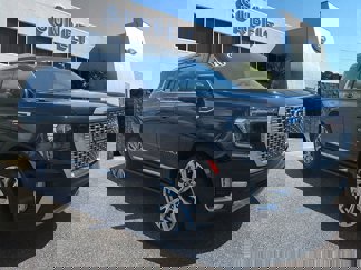 Used 2021 GMC Yukon Denali w/ Denali Ultimate Package image 1