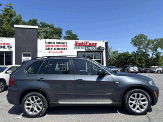 Used 2011 BMW X5 xDrive35i image 1