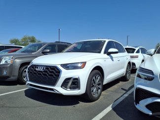Used 2022 Audi Q5 2.0T Premium w/ Convenience Package image 1