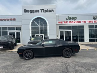 Used 2022 Dodge Challenger SXT w/ Blacktop Package image 1