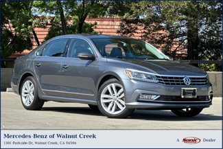 Used 2018 Volkswagen Passat 2.0T SEL Premium image 1