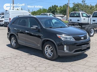 Used 2015 Kia Sorento LX image 1