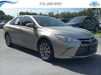 Used 2017 Toyota Camry XLE image 1