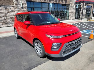 Used 2022 Kia Soul LX image 1