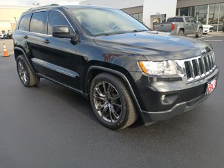 Used 2011 Jeep Grand Cherokee Laredo image 1