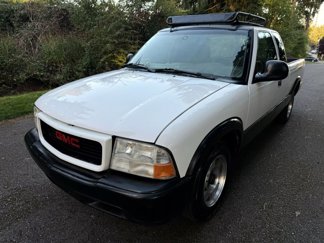 Used 1998 GMC Sonoma SLS image 1